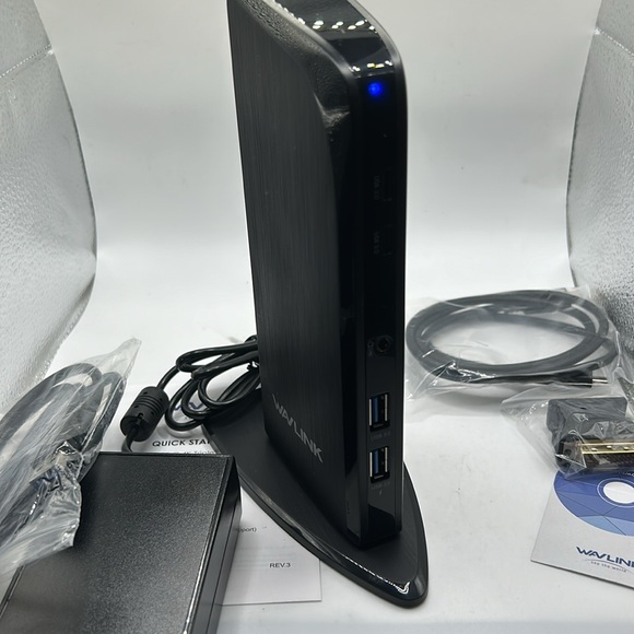 Wavlink WL-UG39PD1 USB-C Triple display Universal Docking Station - Picture 9 of 11